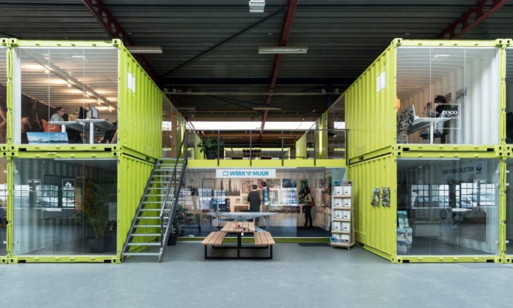 how-chicago-tech-startups-are-turning-shipping-containers-into-affordable-office-spaces